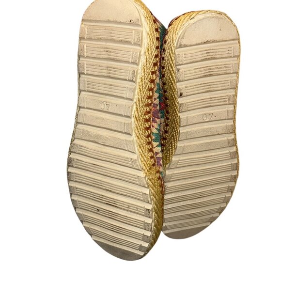 Classic Spanish Rainbow chevron Espadrilles slip on lighweight shoes 40 … - Picture 6 of 7